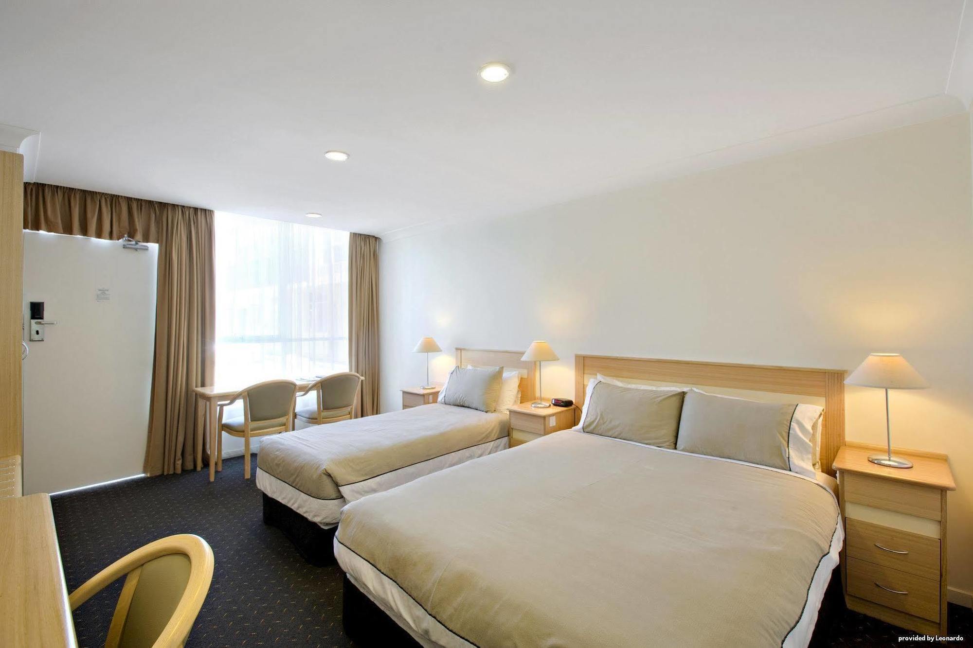 Melbourne'S Princes Park Hotel Eksteriør billede