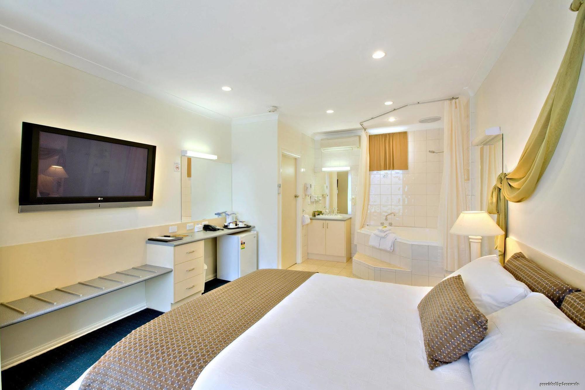 Melbourne'S Princes Park Hotel Eksteriør billede