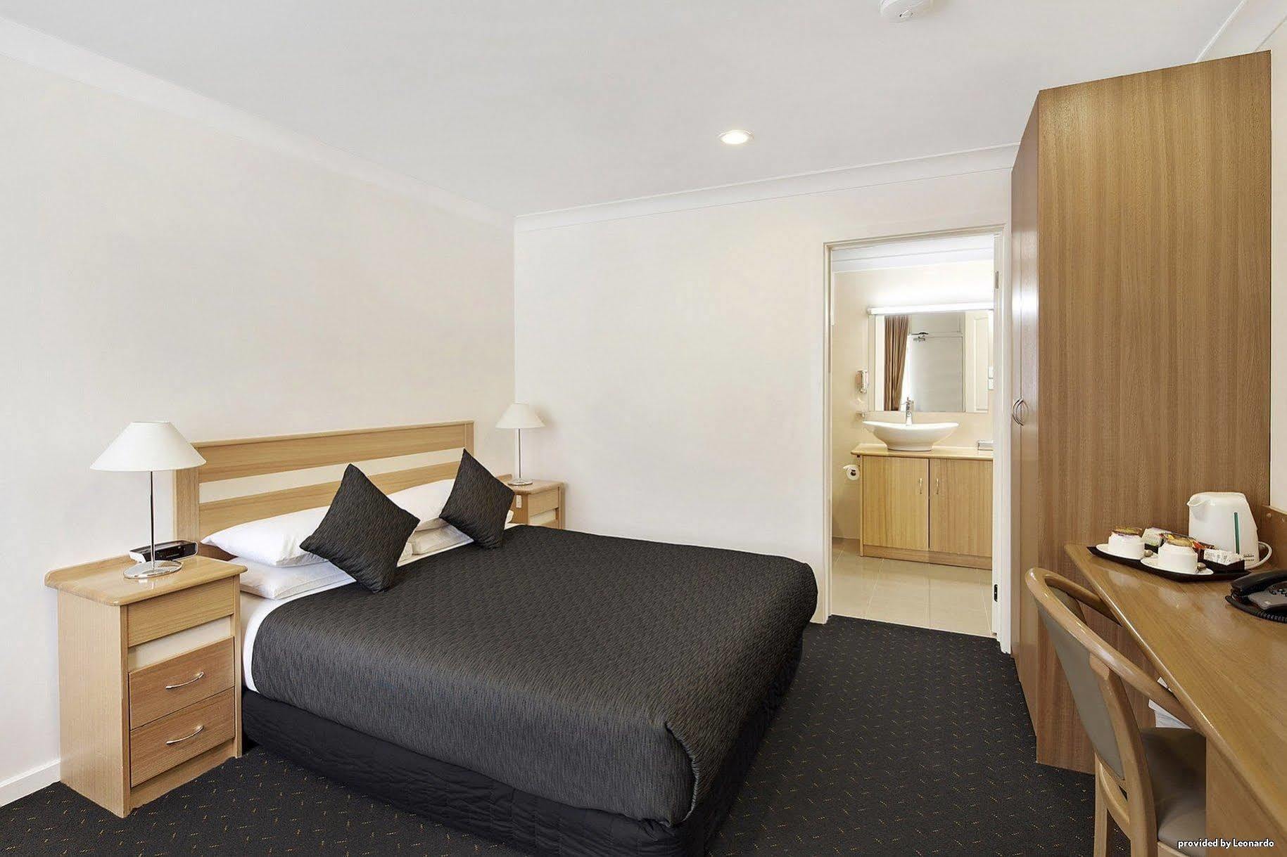 Melbourne'S Princes Park Hotel Eksteriør billede