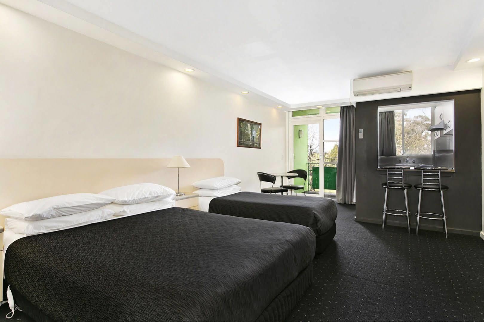 Melbourne'S Princes Park Hotel Eksteriør billede