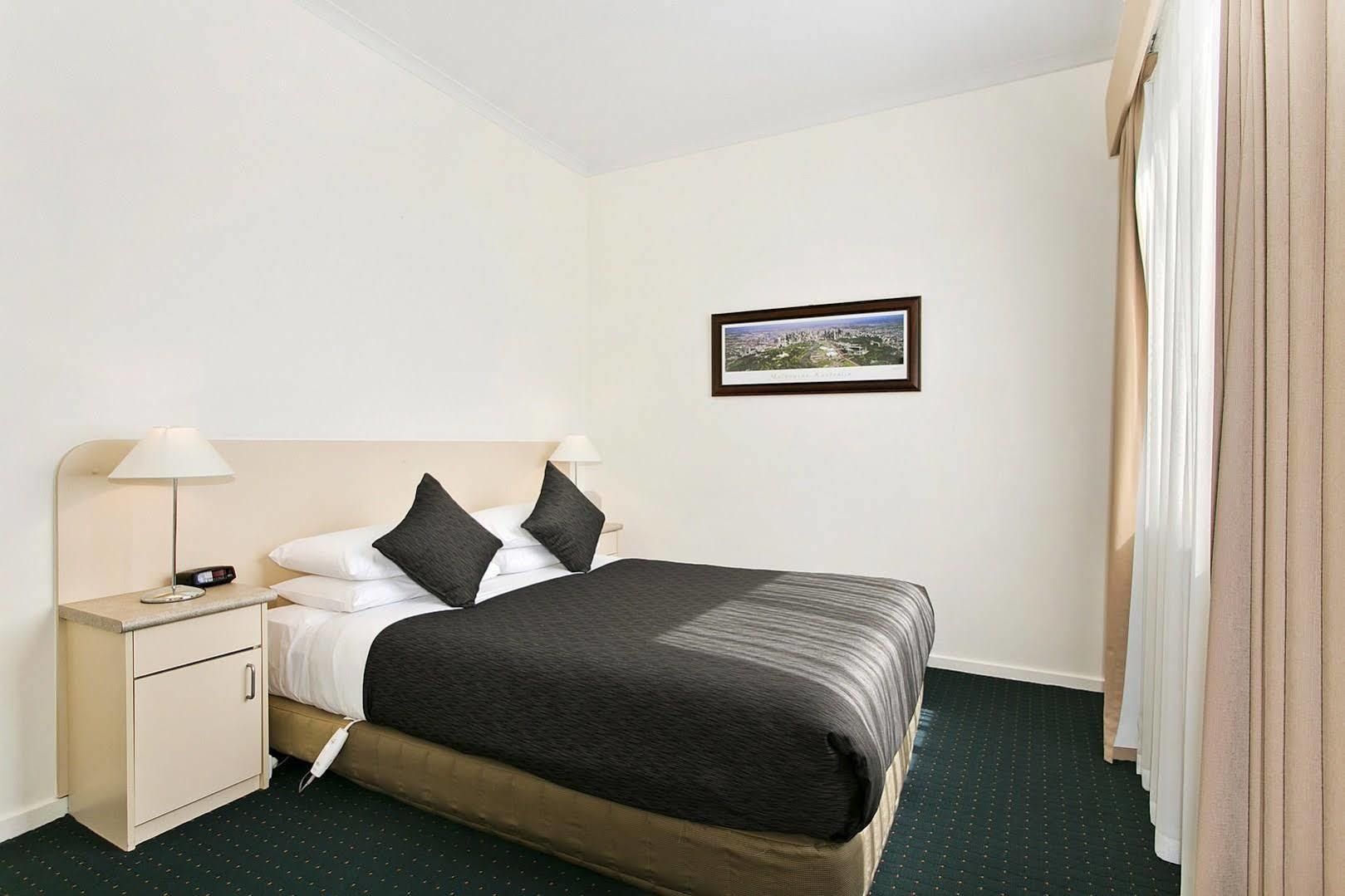 Melbourne'S Princes Park Hotel Værelse billede
