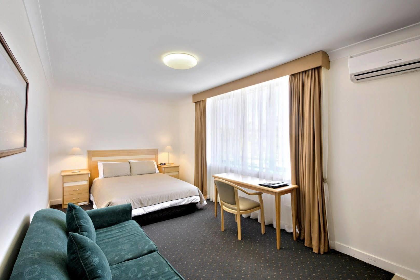 Melbourne'S Princes Park Hotel Eksteriør billede