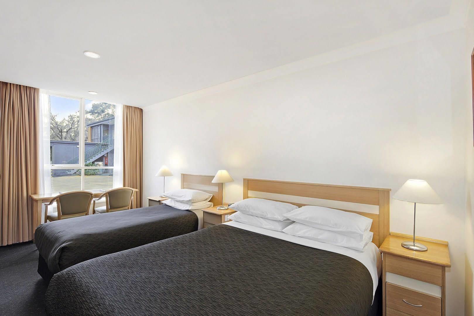 Melbourne'S Princes Park Hotel Værelse billede